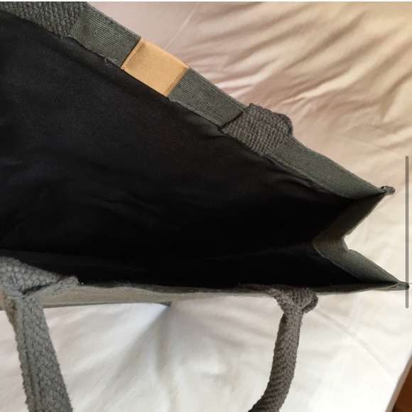 EMIRATES Airlines A380 International First Class tote bag - Picture 5 of 5